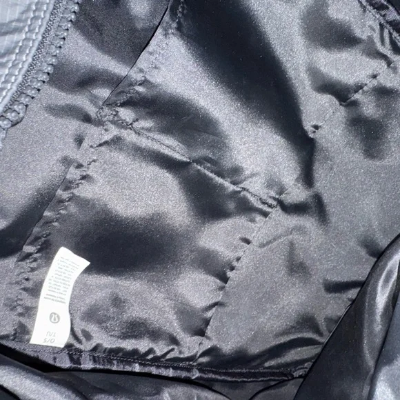 lululemon athletica Black Two Crew  II Backpack 22L ***READ DESCRIPTION *** - Picture 8 of 10